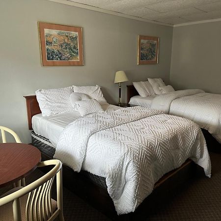 Economy Inn Alfred Buitenkant foto