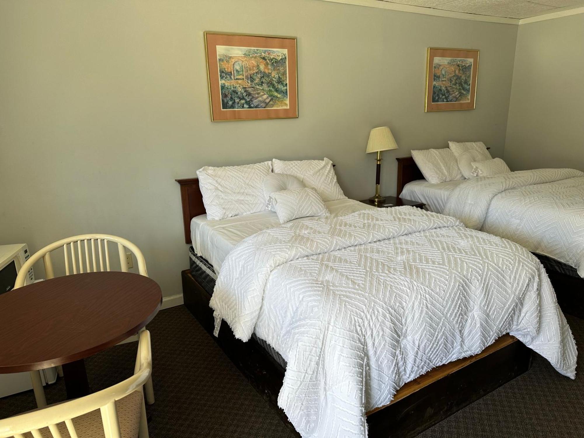 Economy Inn Alfred Buitenkant foto